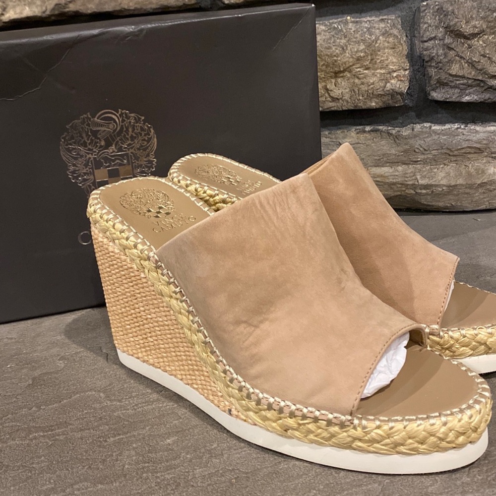 Vince Camuto Women's Brissia Raffia Wedge Sandal Size 9.5